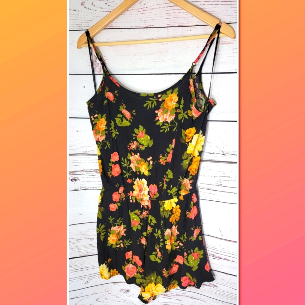 5/ $25 Floral jumper by Ambiance